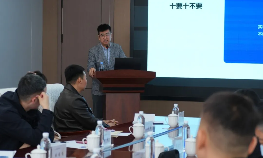 皇冠体育