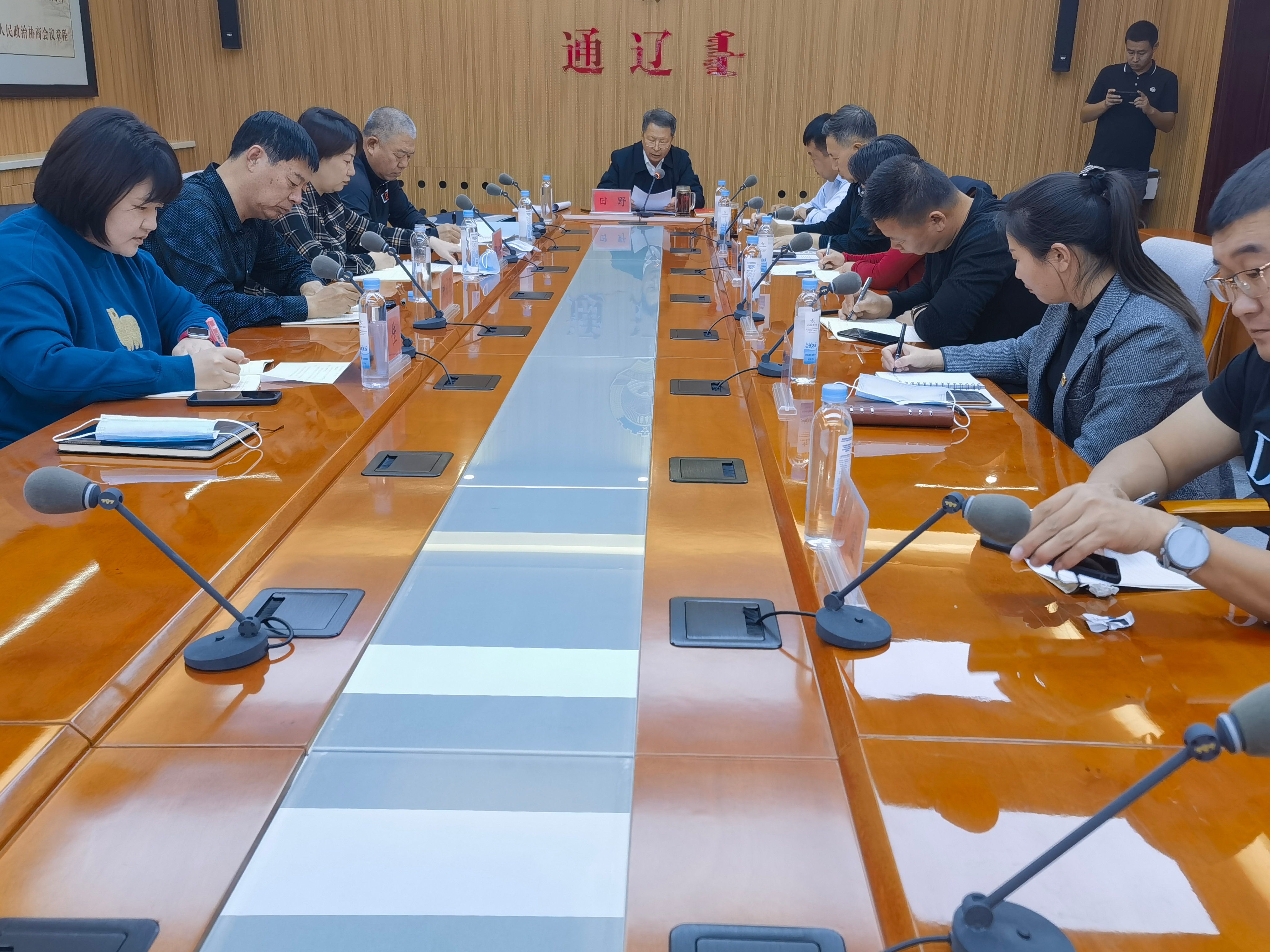 皇冠体育